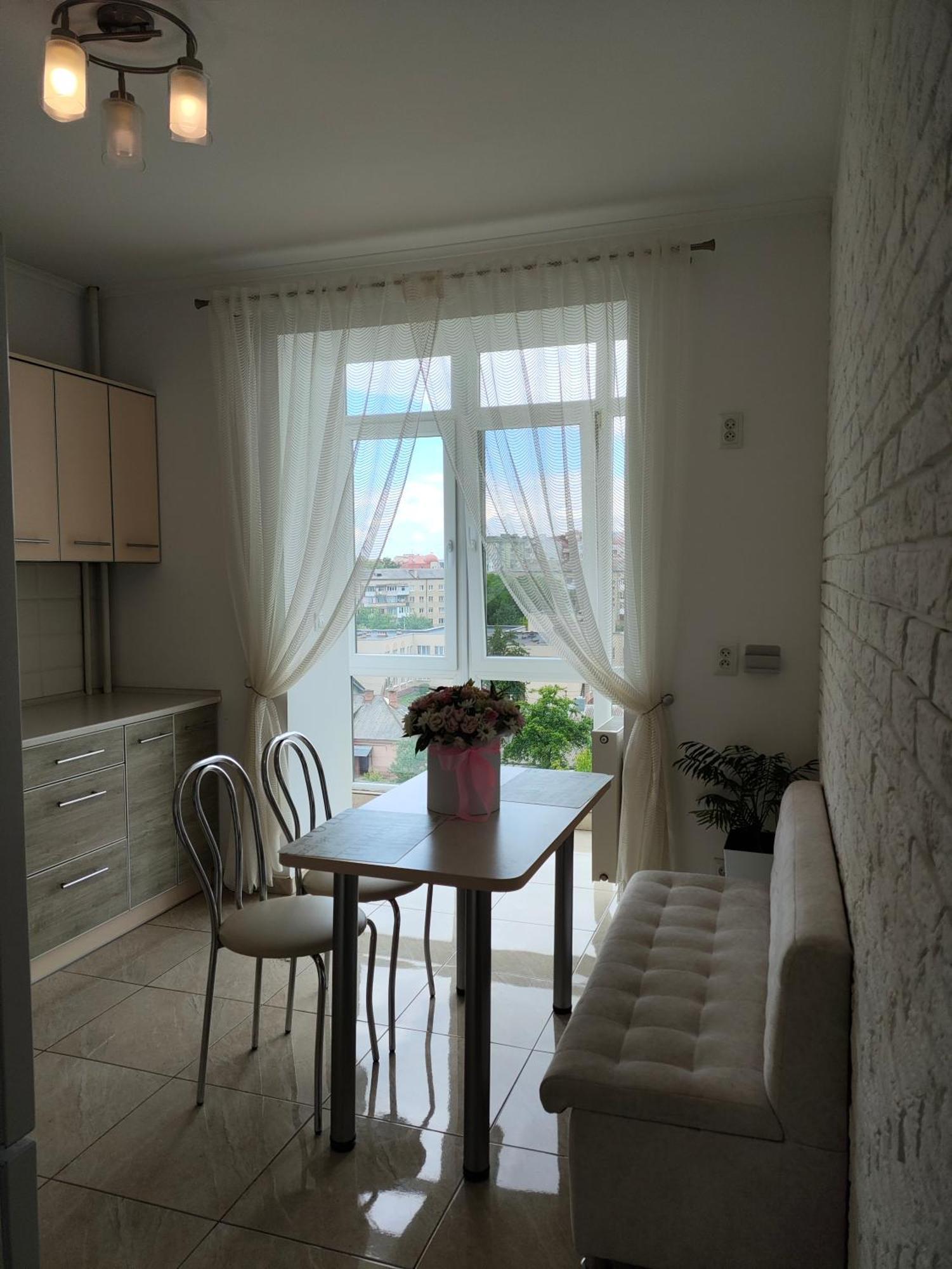 Zlata De Luxe Apartamento Ivano-Frankivsk Exterior foto