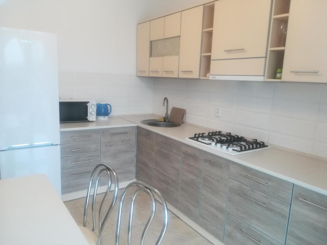 Zlata De Luxe Apartamento Ivano-Frankivsk Exterior foto